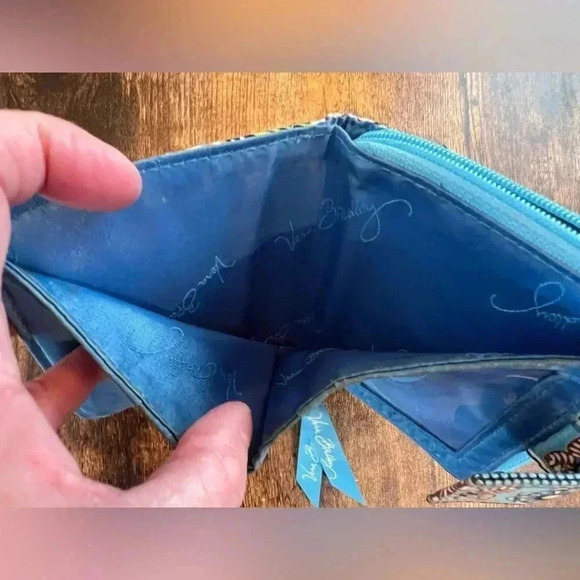 Vera Bradley | ladies bifold wallet - Picture 6 of 11